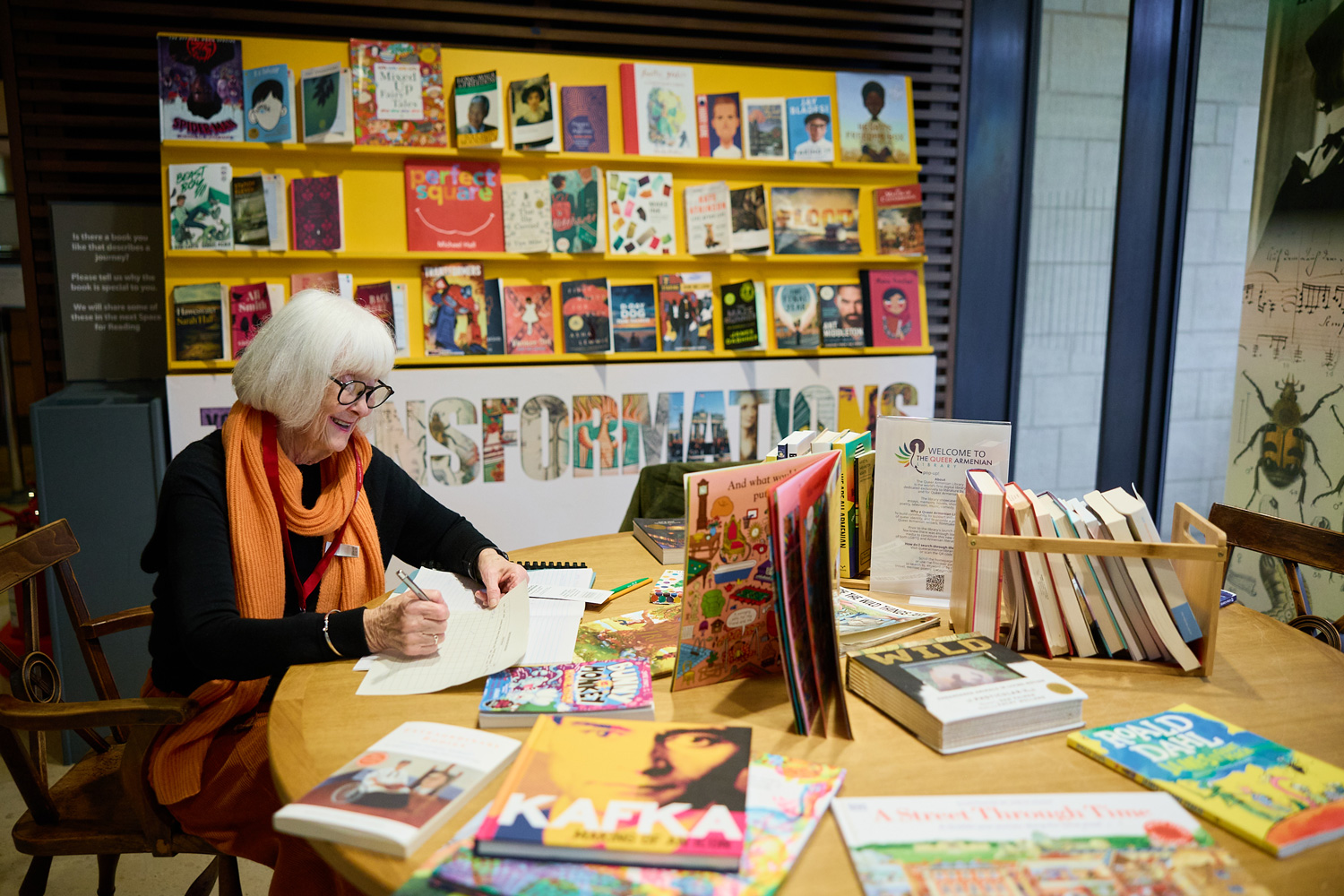 A woman at the pop-up reading space in the Bodleian Libraries